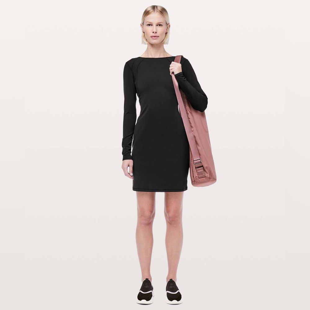 Lululemon black contour dress *nulu size 6